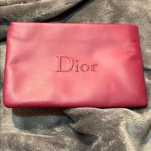 Cosmetic bag